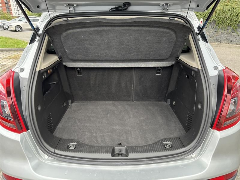 Opel Mokka 1,4 Turbo 4x4 Cosmo - fotka 13 z 35