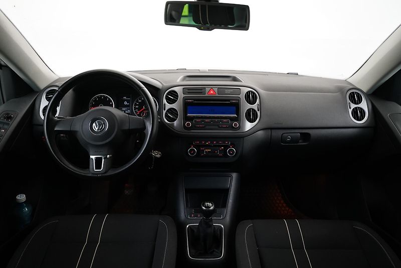 Volkswagen Tiguan - fotka 6 z 6