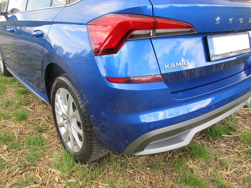 Škoda Kamiq 1.5TSi 110kW 7DSG STYLE PLUS - fotka 40 z 49