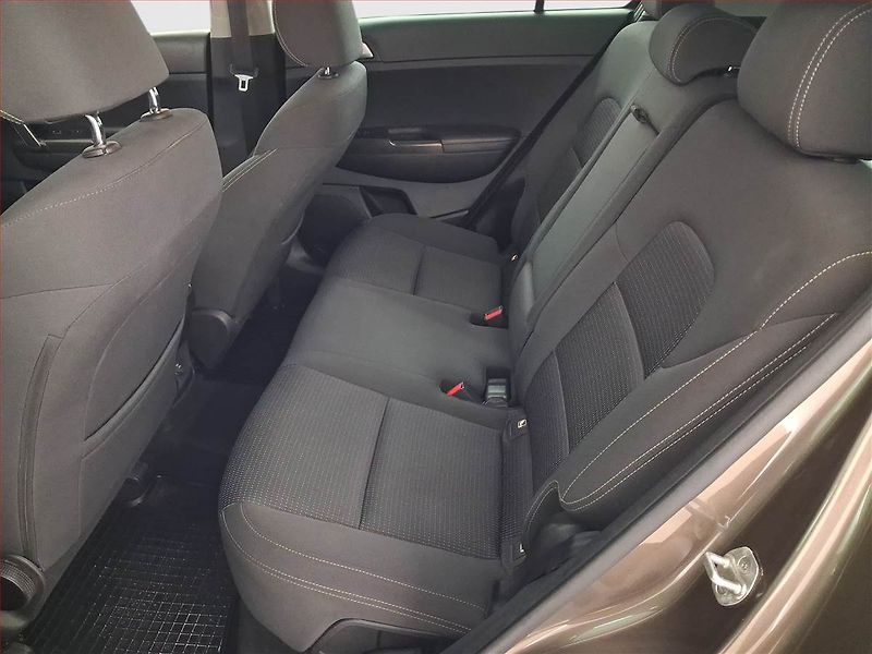 Kia Sportage (2017) 2.0 CRDi, 4X4, Automat, Navi - fotka 10 z 20