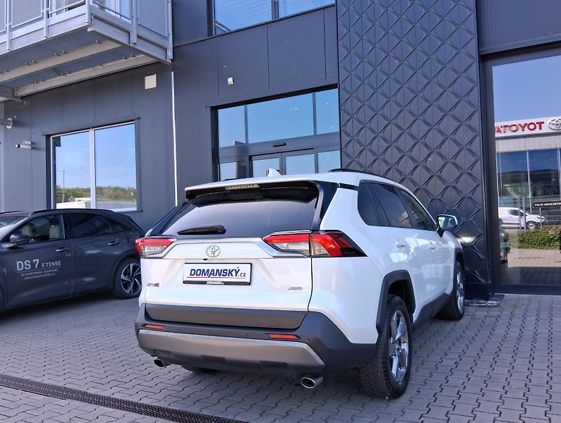 Toyota RAV4 COMF. STYLE 2.0 VVTi 4x4 129kW - fotka 3 z 27