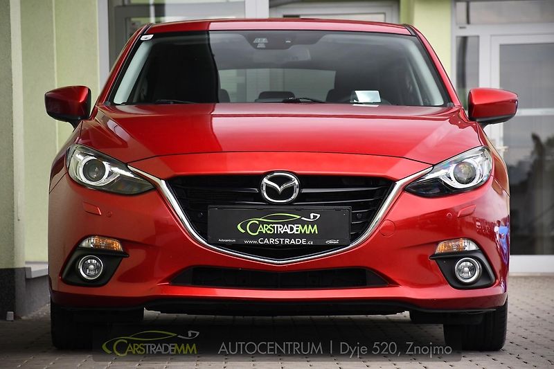 Mazda 3 2,0 SkyActiv Revolution 2xkola - fotka 8 z 49