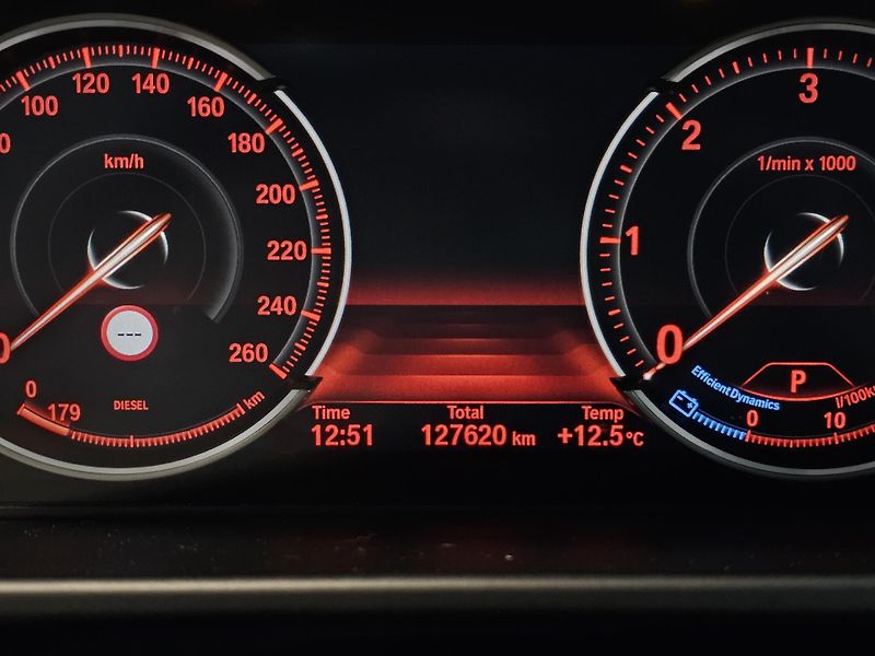 BMW X6 3.0 xDrive30d CZ, DPH - fotka 28 z 29