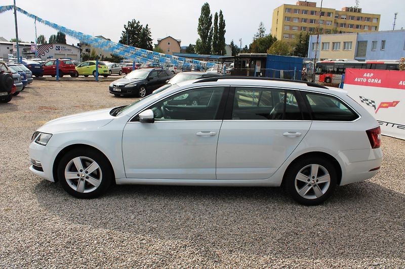 Škoda Octavia (2020) 2,0TDI KLIMA LED NAVI TEMPOMAT - fotka 4 z 16