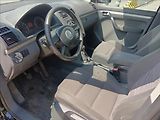 Volkswagen Touran 1,9 TDi Highline - náhled 20