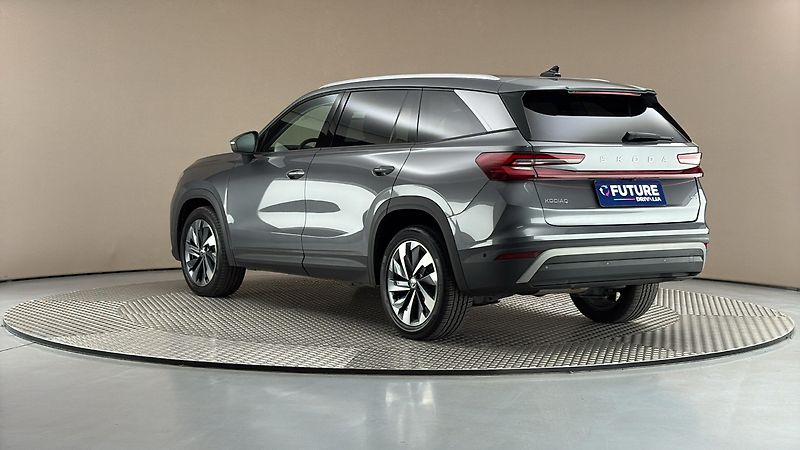 Škoda Kodiaq 2.0 TDI DSG 4x4 Exclusive Sele - fotka 2 z 34