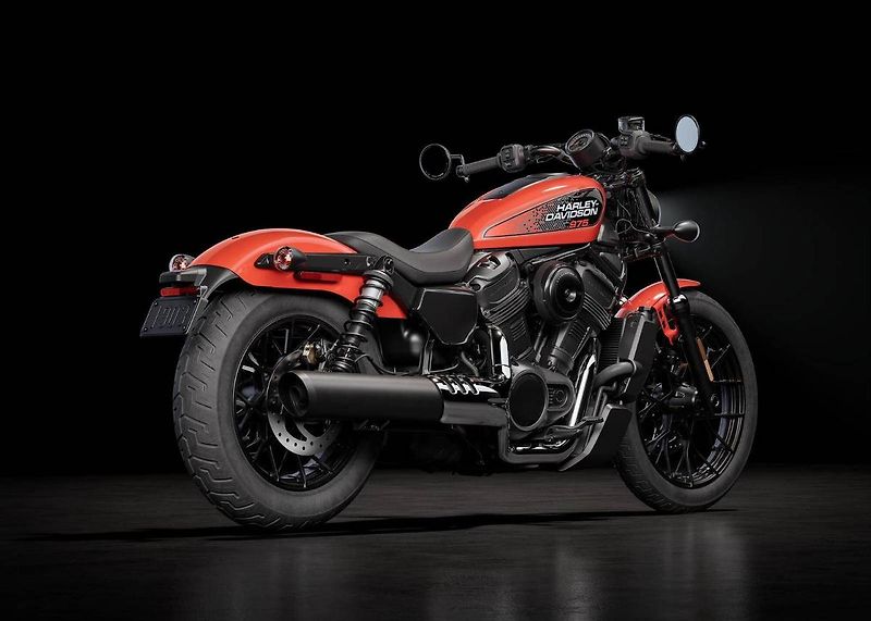 Harley-Davidson (2026) RH 975T Nightster - fotka 4 z 5