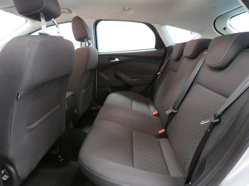 Ford Focus - fotka 22 z 23