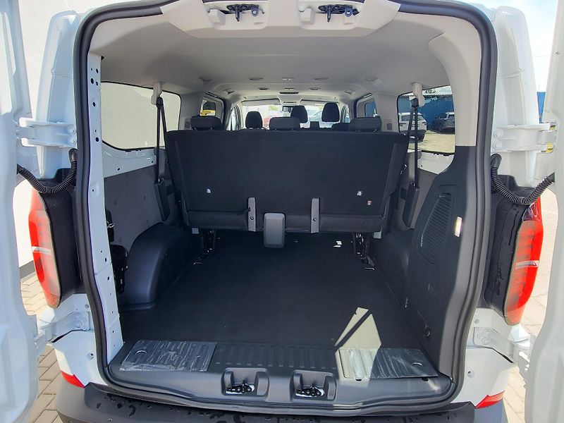 Volkswagen Transporter (2026) Kombi 2,0 TDI 8AUT DR nové - fotka 21 z 26