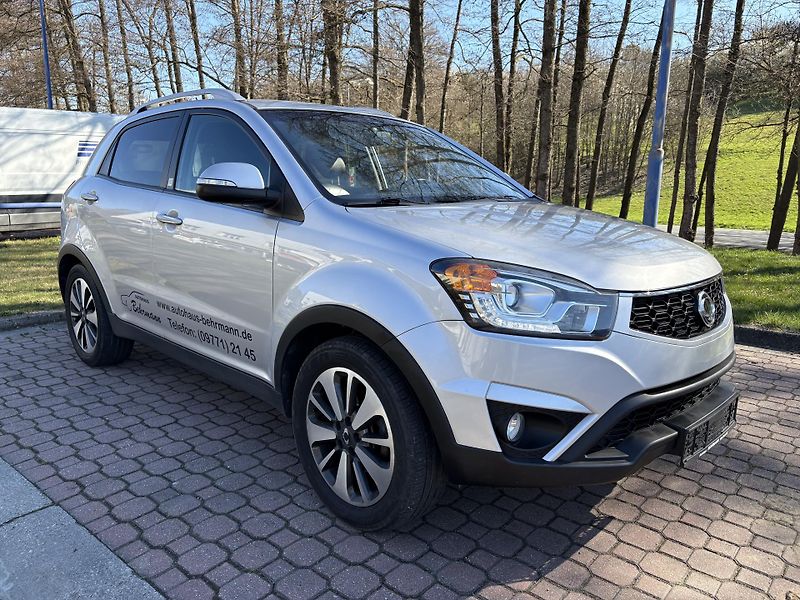 SsangYong Korando (2014) 2.0 TD Sapphire 4x4+ PĚKNÝ VŮZ - fotka 2 z 24