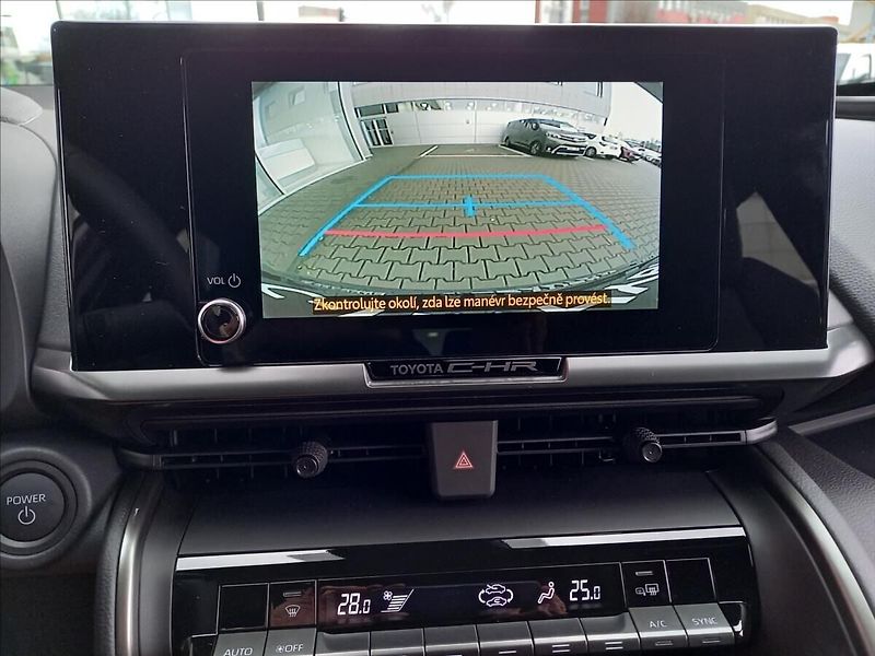 Toyota C-HR 1,8 Comfort - fotka 13 z 14