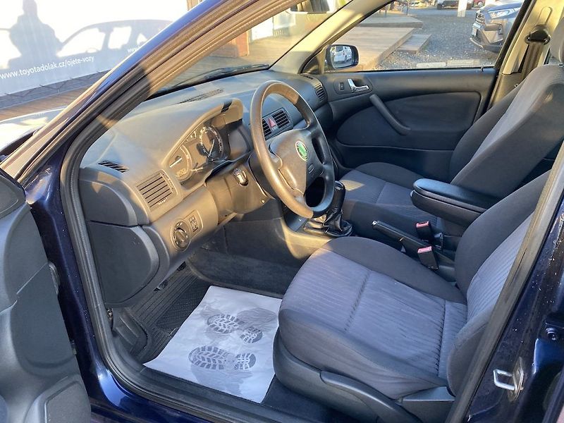 Škoda Octavia 1.9TDi 81kw, ČR, Elegan, tažné - fotka 8 z 21