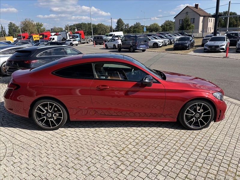 Mercedes-Benz Třídy C 2,0 C 220d 4M kupé CZ 1majitel - fotka 4 z 14
