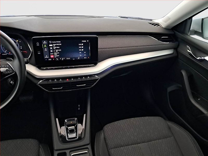 Škoda Octavia (2020) 2.0 TDI, Automat, Navi - fotka 8 z 24