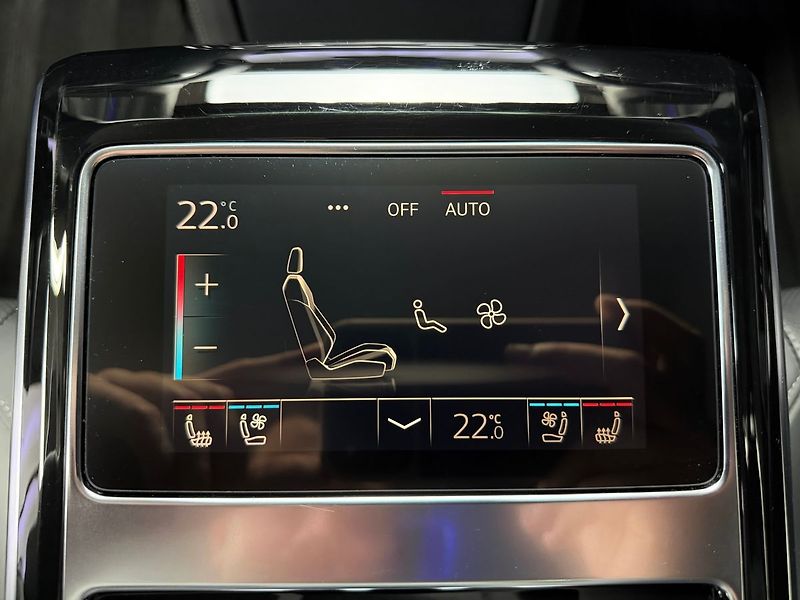 Audi S8 TFSi QUATTRO, MASÁŽE, B&O ADVA - fotka 38 z 42
