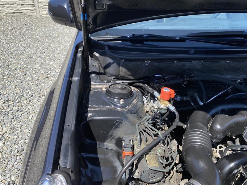 Subaru Outback 2.5i 170PS 4x4 BIFUEL PAN NAVI - fotka 83 z 157