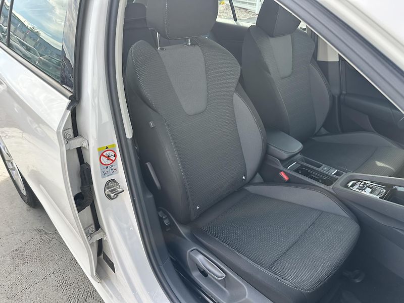 Škoda Octavia (2021) 1.5TSI, ser.knížka, ČR - fotka 16 z 26