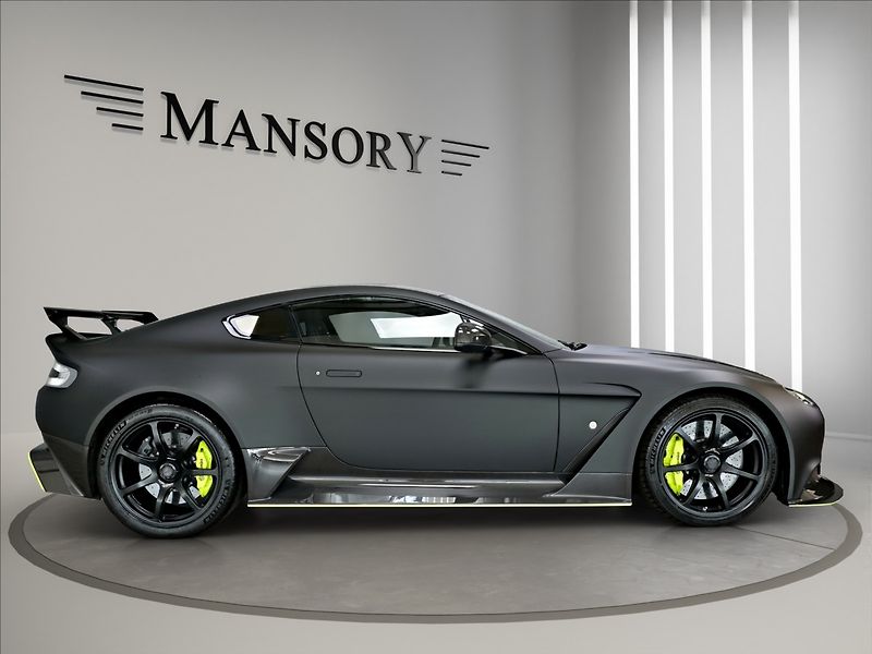 Aston Martin V12 Vantage GT12 - fotka 3 z 22