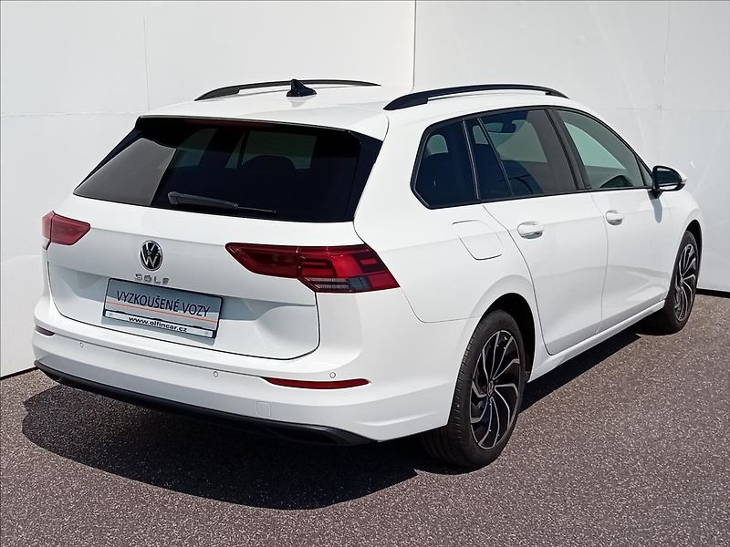 Volkswagen Golf Variant 1,0 TSi 81 kW LIFE  8 REZERVAC - fotka 2 z 22