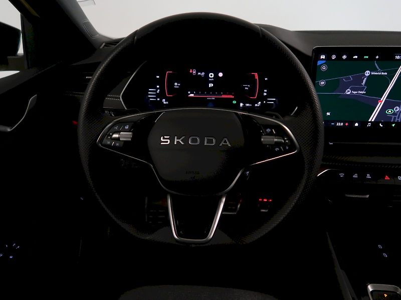 Škoda Octavia (2025) SPORTLINE 2.0TSI 150KW 4x4 DSG - fotka 17 z 44