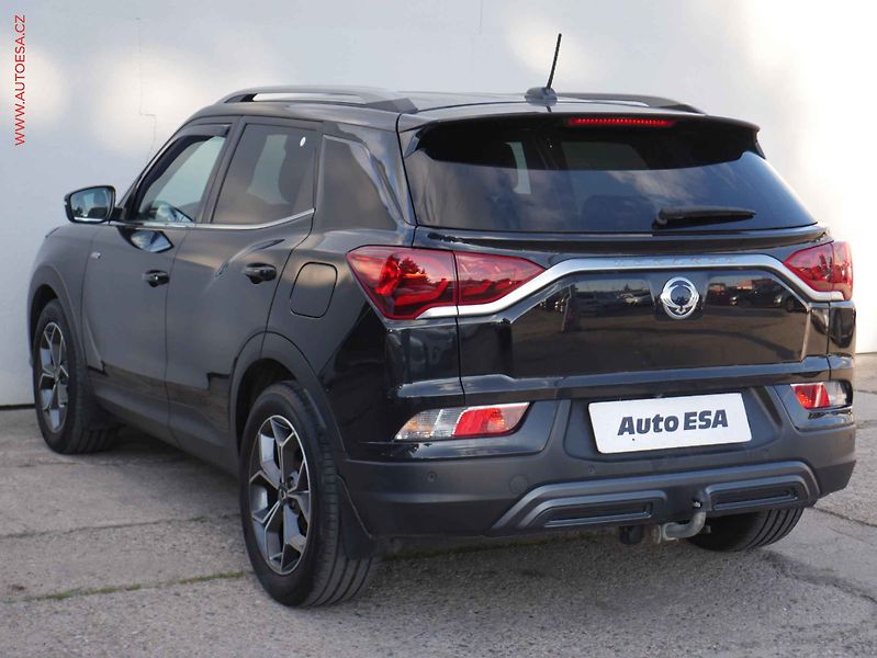 SsangYong Korando (2023) 1.5 T-GDi 4x4, 1.maj,ČR - fotka 4 z 23