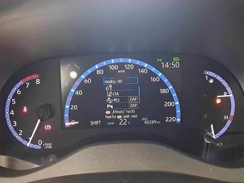 Toyota Yaris Cross (2022) 1.5 VVT-i - fotka 11 z 17