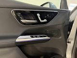 Mercedes-Benz GLC 200 benzin 4M LED Tažné - náhled 20