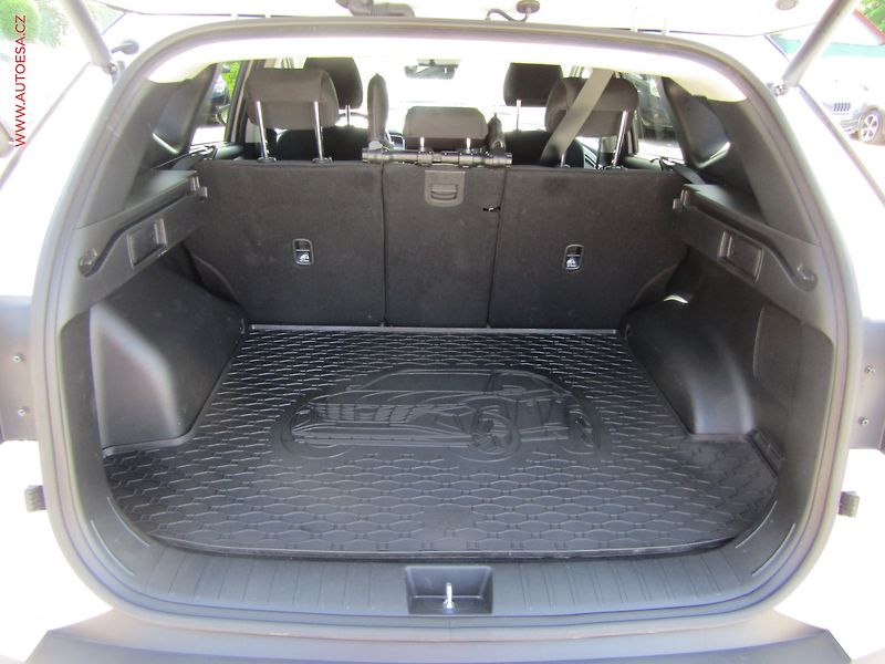 Hyundai Tucson (2021) 1.6 TGDi, 1.maj,ČR, servis - fotka 7 z 25