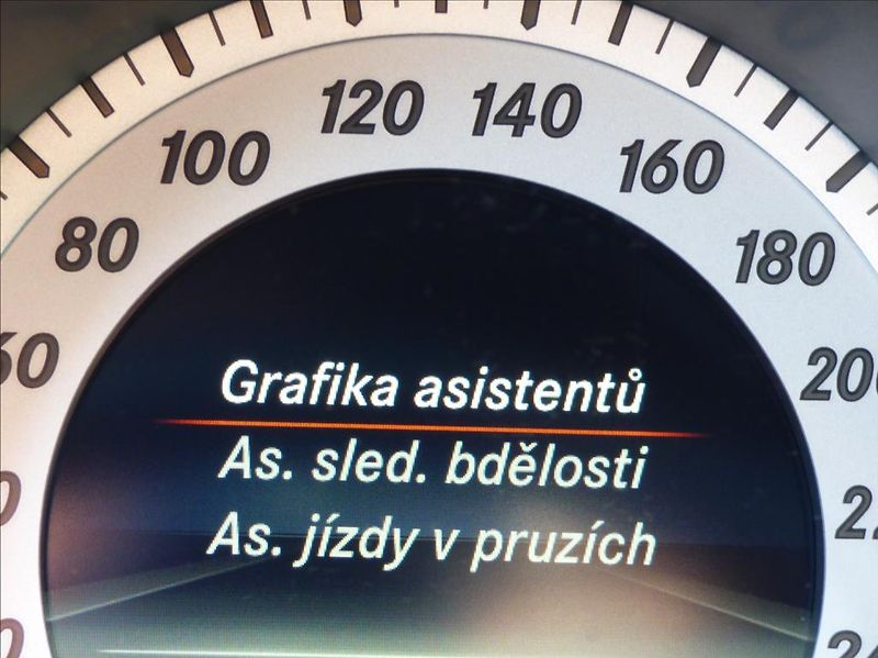 Mercedes-Benz GLK 2,1 220CDI,4Matic,AMG,7G,Bi-Xe - fotka 18 z 77