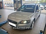 Volvo V50 (2005) 2.0 D, AC, xenon, park.asist - náhled 1