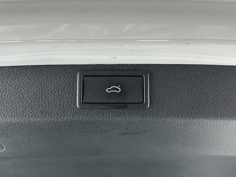 Škoda Karoq (2024) DSG 1.5TSI 110kW Selection Fre - fotka 25 z 28