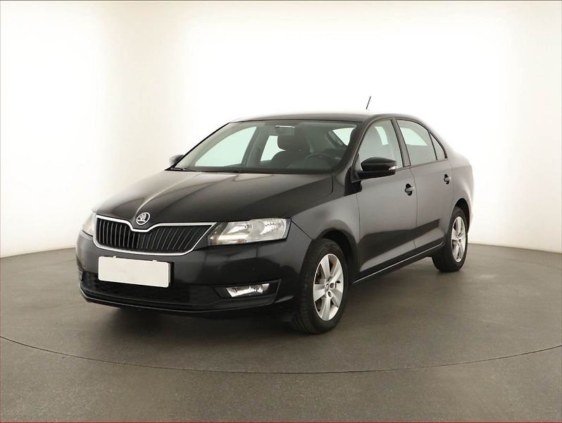 Škoda Rapid (2019) 1.0 TSI, Automat - fotka 2 z 14