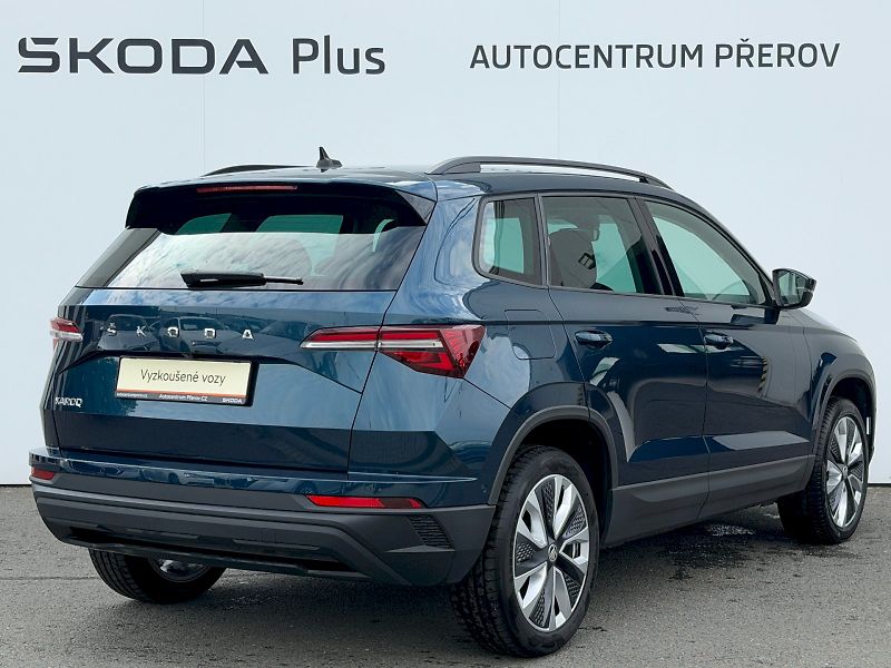 Škoda Karoq (2023) 1,5TSI 110kW DSG Style Plus - fotka 2 z 35