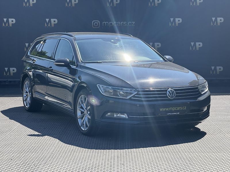 Volkswagen Passat (2015) B8 2.0TDi DSG Comfort+,el.kufr - fotka 3 z 52