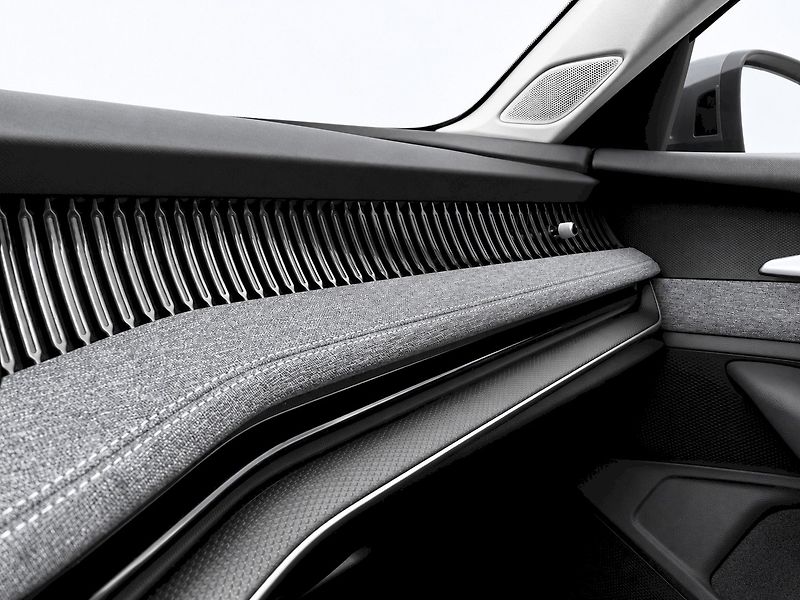 Škoda Superb (2025) SELEC TD 110/2.0 A7F - fotka 29 z 45