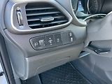 Hyundai i30 1,0 T-GDi Family Comfort, ČR - náhled 25