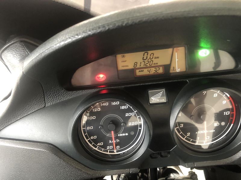 Honda XL 1000 V Varadero - fotka 16 z 23