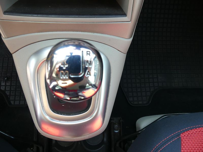 Citroën C3 Picasso (2014) 1,6 VTi automat - fotka 13 z 15