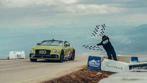 Bentley na závodech Pikes Peak