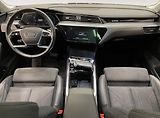 Audi Q8 e-tron 55 Q 360kam Pano Matrix Tažné - náhled 8