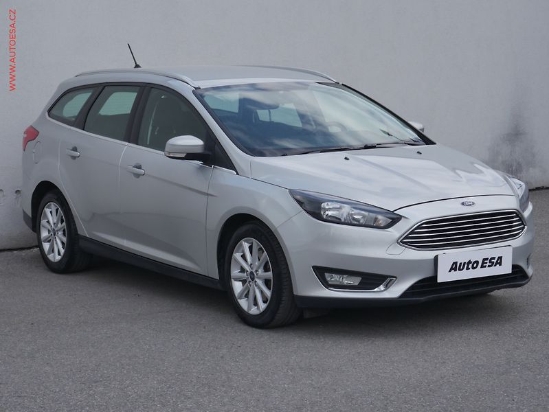 Ford Focus (2017) 1.5 EB, ČR, Titanium - fotografie inzerátu