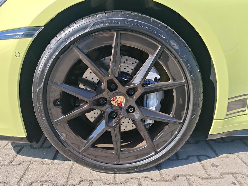 Porsche 911 911 Cabrio, BOSE,1. Majitel - fotka 7 z 45