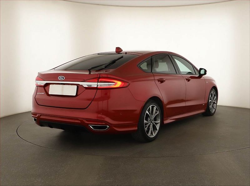 Ford Mondeo (2020) ST-Line 2.0 EcoBlue, 4X4 - fotka 5 z 18