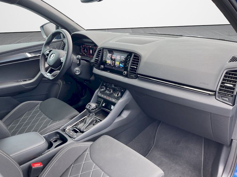 Škoda Karoq (2024) 2.0 TDI 110 kW 4x4 DSG SportLi - fotka 22 z 35