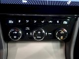 Škoda Superb (2023) L&K 2.0TSI 206KW 4x4 DSG TAŽNÉ - náhled 29