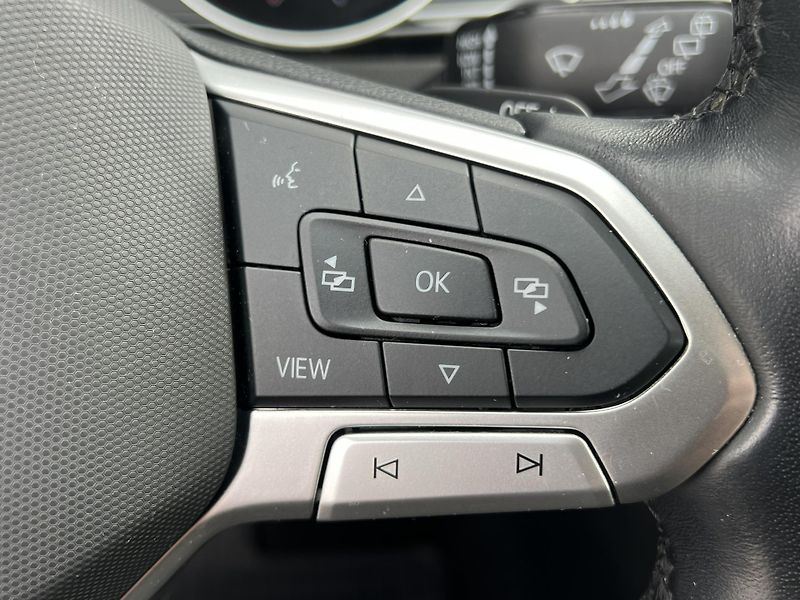 Volkswagen Passat (2023) 2.0TDI 147kW 4X4 DSG TAŽNÉ  - fotka 21 z 27