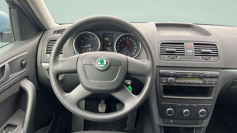 Škoda Yeti 1,2 TSI MT6 (77kW)/6008 - fotka 16 z 38