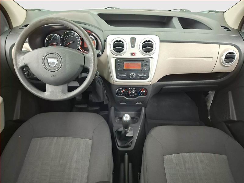 Dacia Dokker (2013) Arctica 1.6 i, 5Míst, ČR, 1Maj - fotka 7 z 13