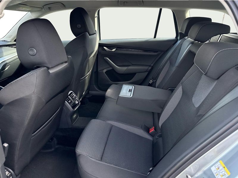 Škoda Octavia (2027) 1,5 TSI m-HEV 85 kW 7-stup. au - fotka 12 z 22
