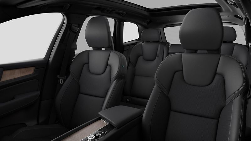 Volvo XC60 (2026) B5 AWD AUT DARK PLUS  - fotka 10 z 14